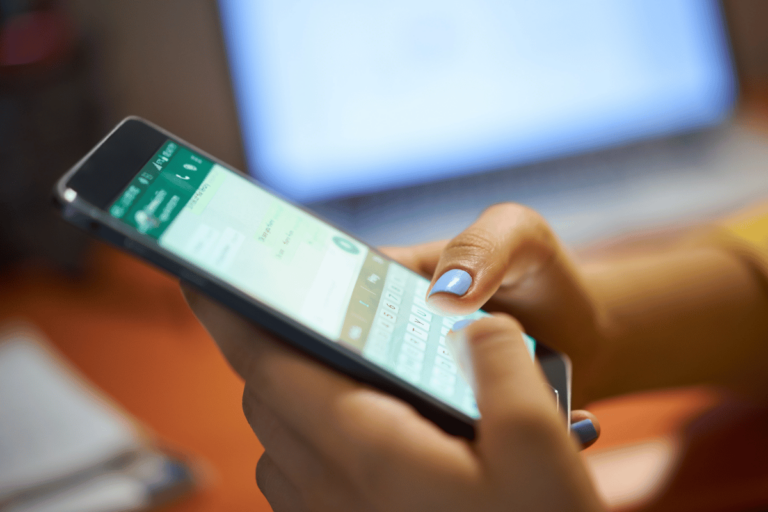 Cell Phone Conversation Viewing Apps